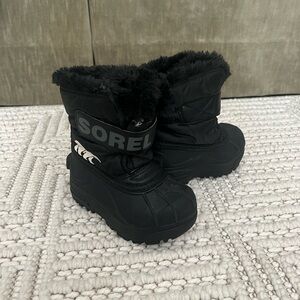 Sorel Black Snow Boots for Kids